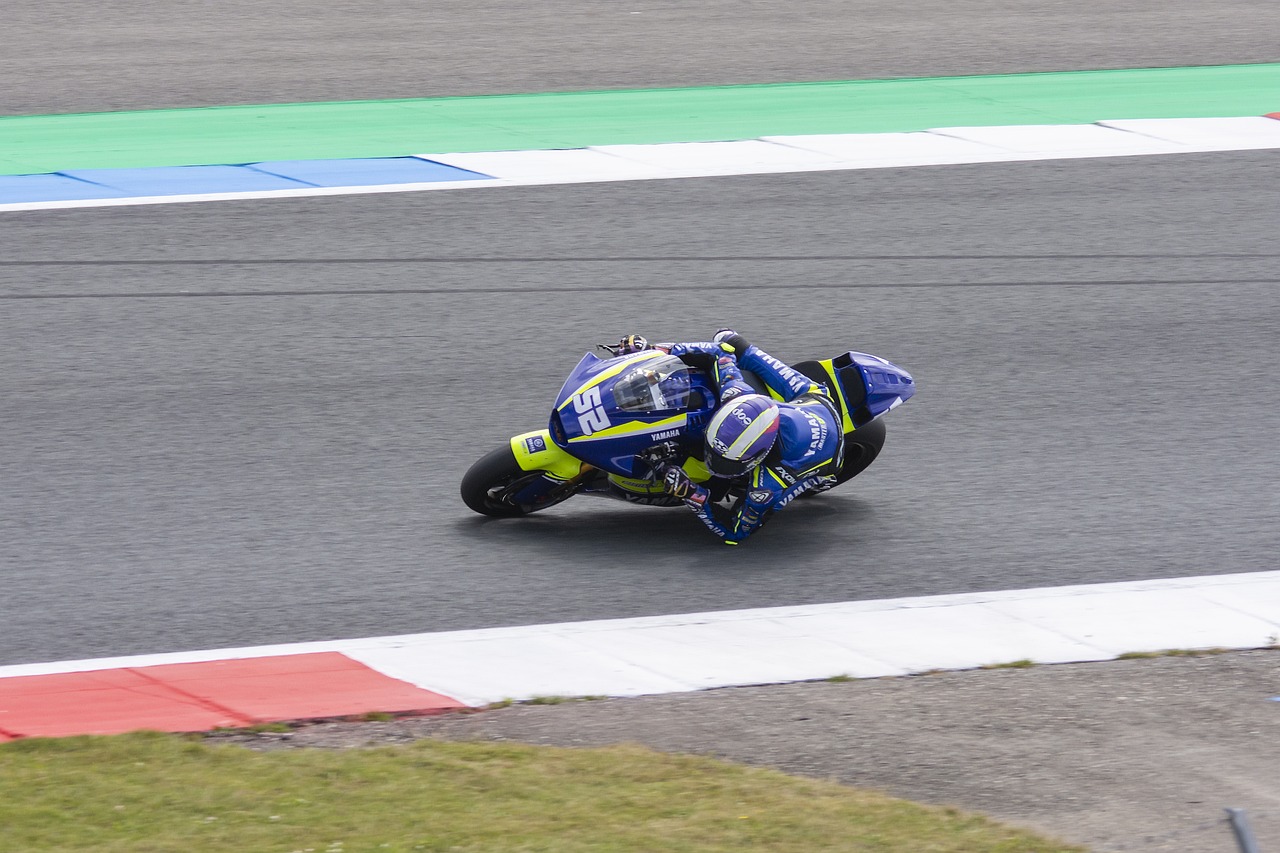 另一場備受 另一場備受